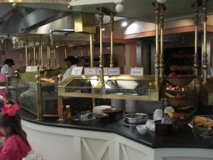 Hot Items are Identical on Both Sides of the Buffet