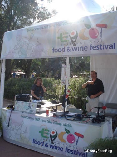 Radio Station Broadcasting Live