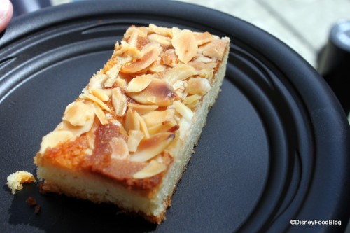 spain almond cake