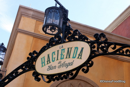 Hacienda-sign