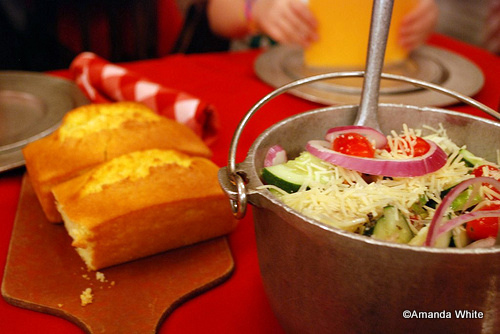 Hoop Dee Doo Review goodies