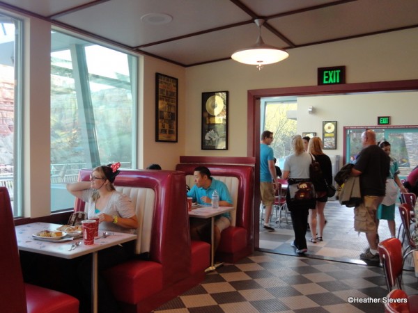 Flo's Indoor Seating Area