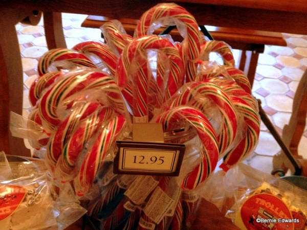 Trolley Treats Candy Canes