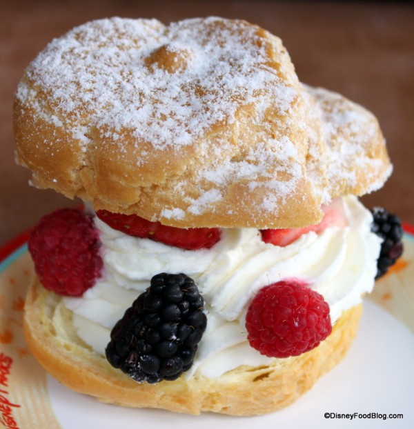 Kringla Cream Puff (it's better than it looks!!)