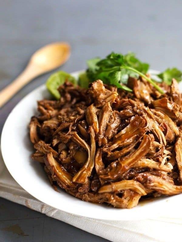 Honey Glazed Crockpot Chicken Adobo - simple pantry ingredients, hardly any hands-on time, 200 calories. | https://strong-feel.today