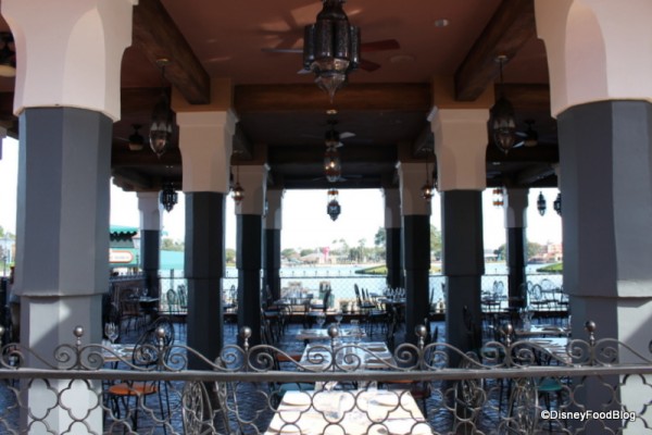 Spice Road Table outdoor seating