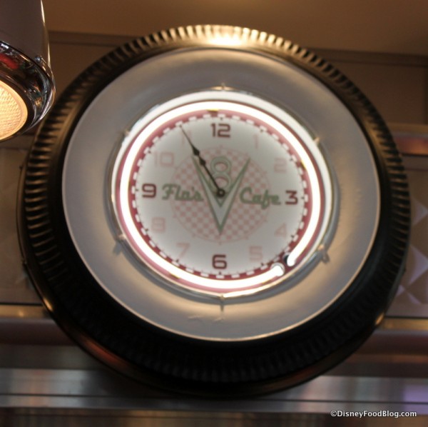 Cool White Wall Tire Clock