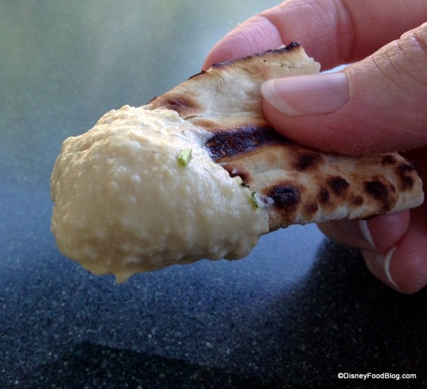 Hummus with Naan