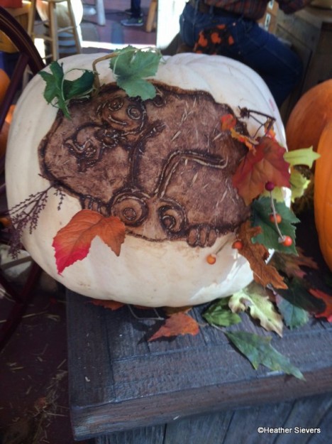 Flick and Dot Pumpkin