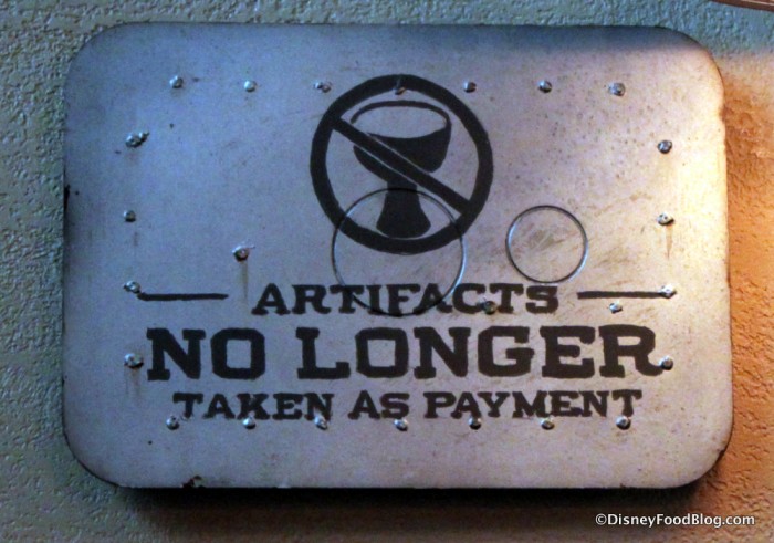 Jock Lindsey's No Artifacts Sign