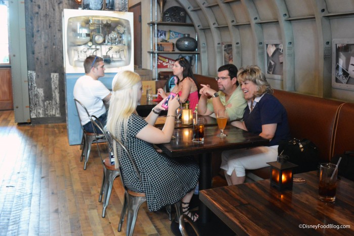 Jock Lindsey's Indoor Seating