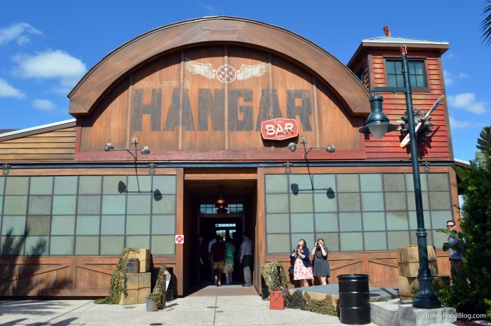 Jock Lindsey's Hangar Bar