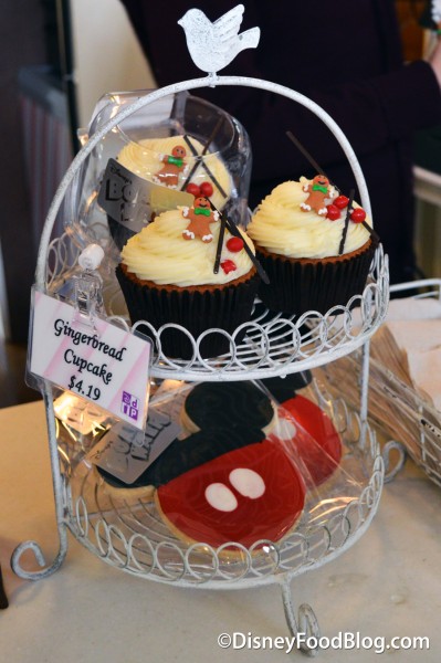 Gingerbread Cupcakes and Mickey Cookies