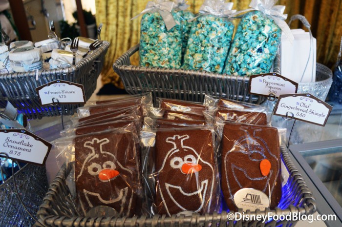 Gingerbread Olafs and Popcorn