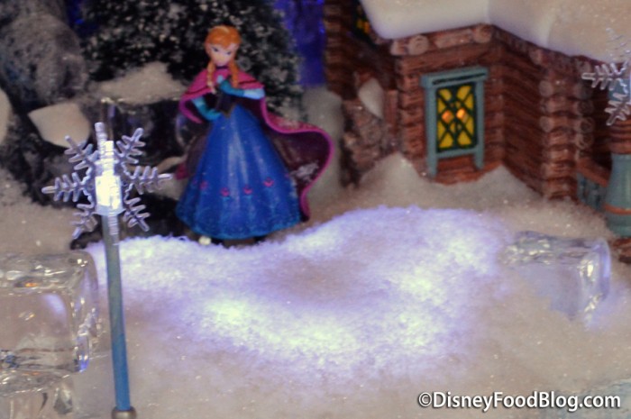 Yacht Club Train Display