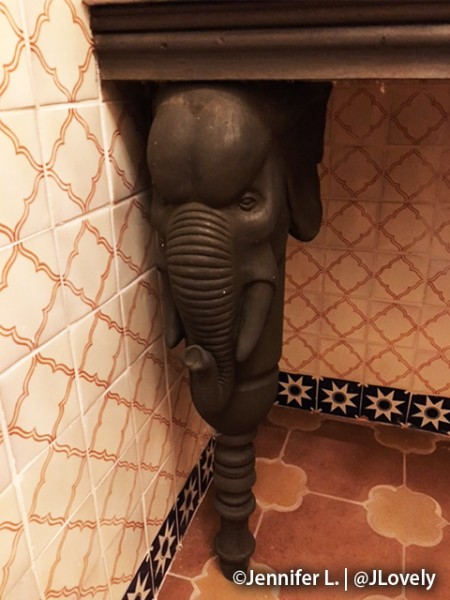 Details In The Ladies Room