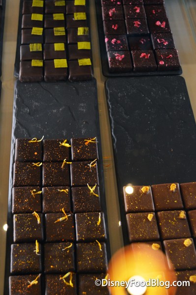 Mango-Curry, Matcha-Yuzu, Passion Fruit, Raspberry 