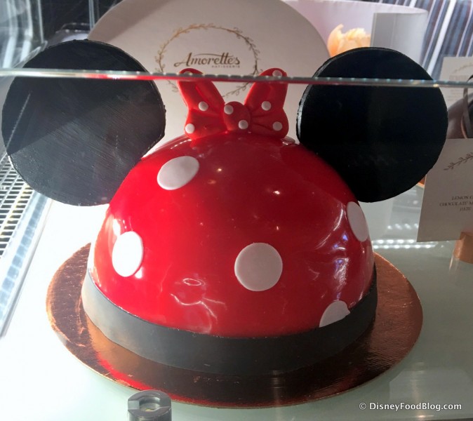 Minnie Cake