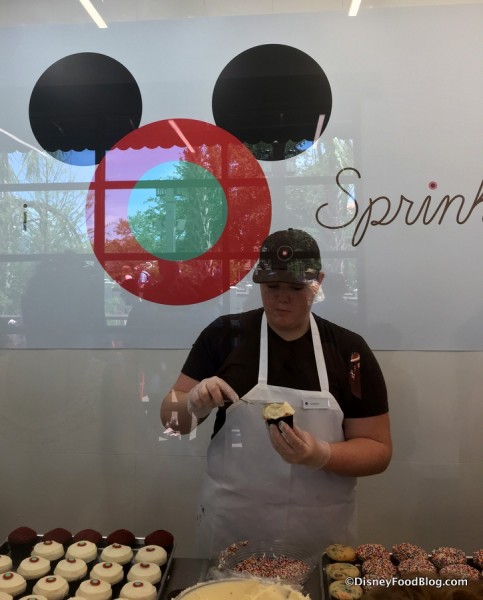 A Sprinkles-logo Mickey!