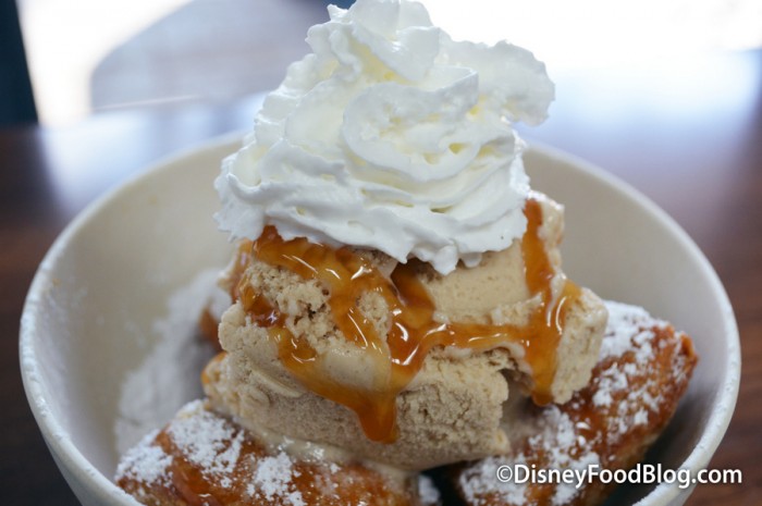 Beignet Sundae
