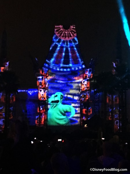 Jingle Bell, Jingle BAM!