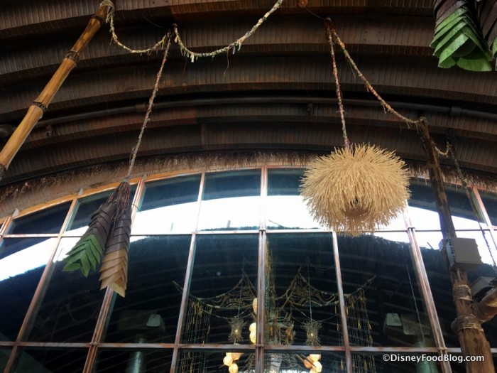 Satu'li Canteen outdoor atmosphere