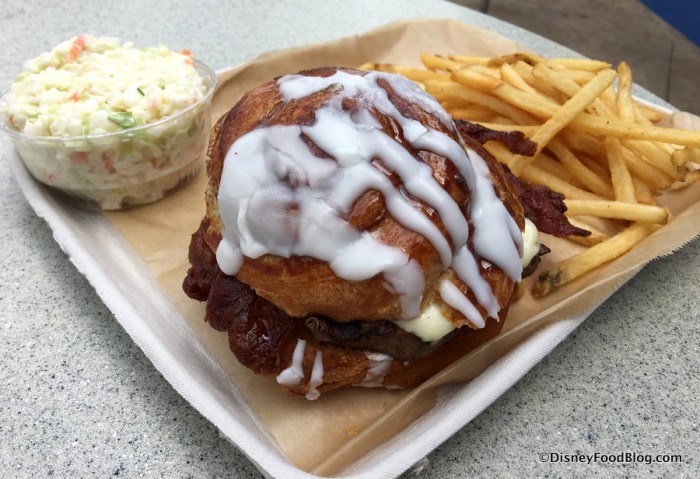 Full Cinnamon Bun Burger Entree