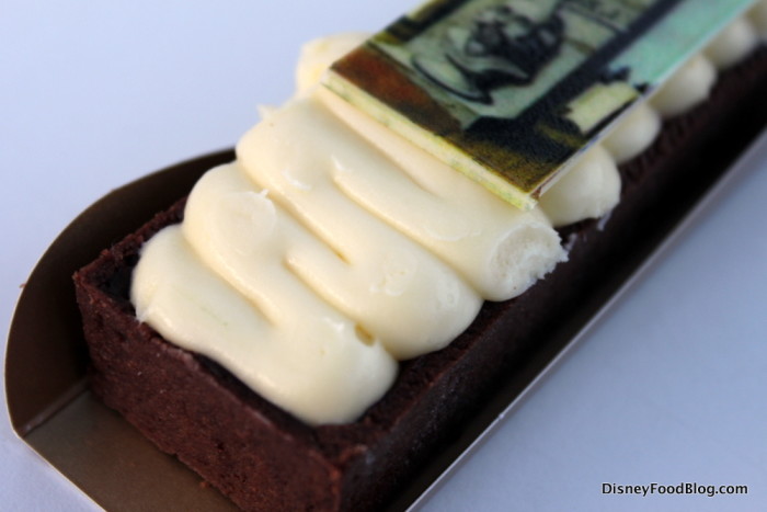 Mousse-filled Lemon and Strawberry Tart