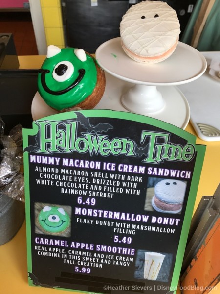 Monstermallow Donut and Mummy Macaron Sandwich