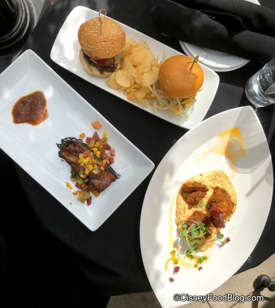 Brown Derby Lounge Eats