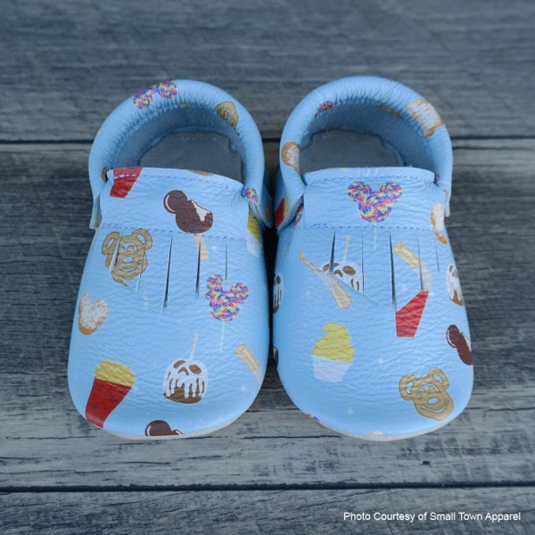 Main Street Eats Moccasins