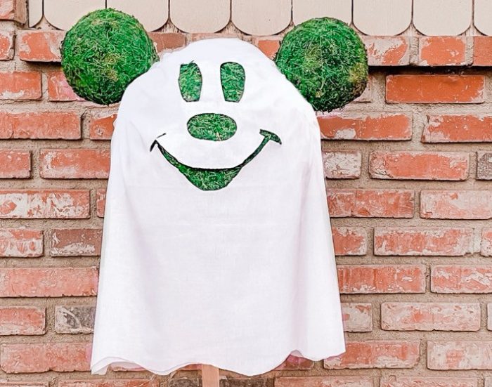 Mickey Ghost Topiary